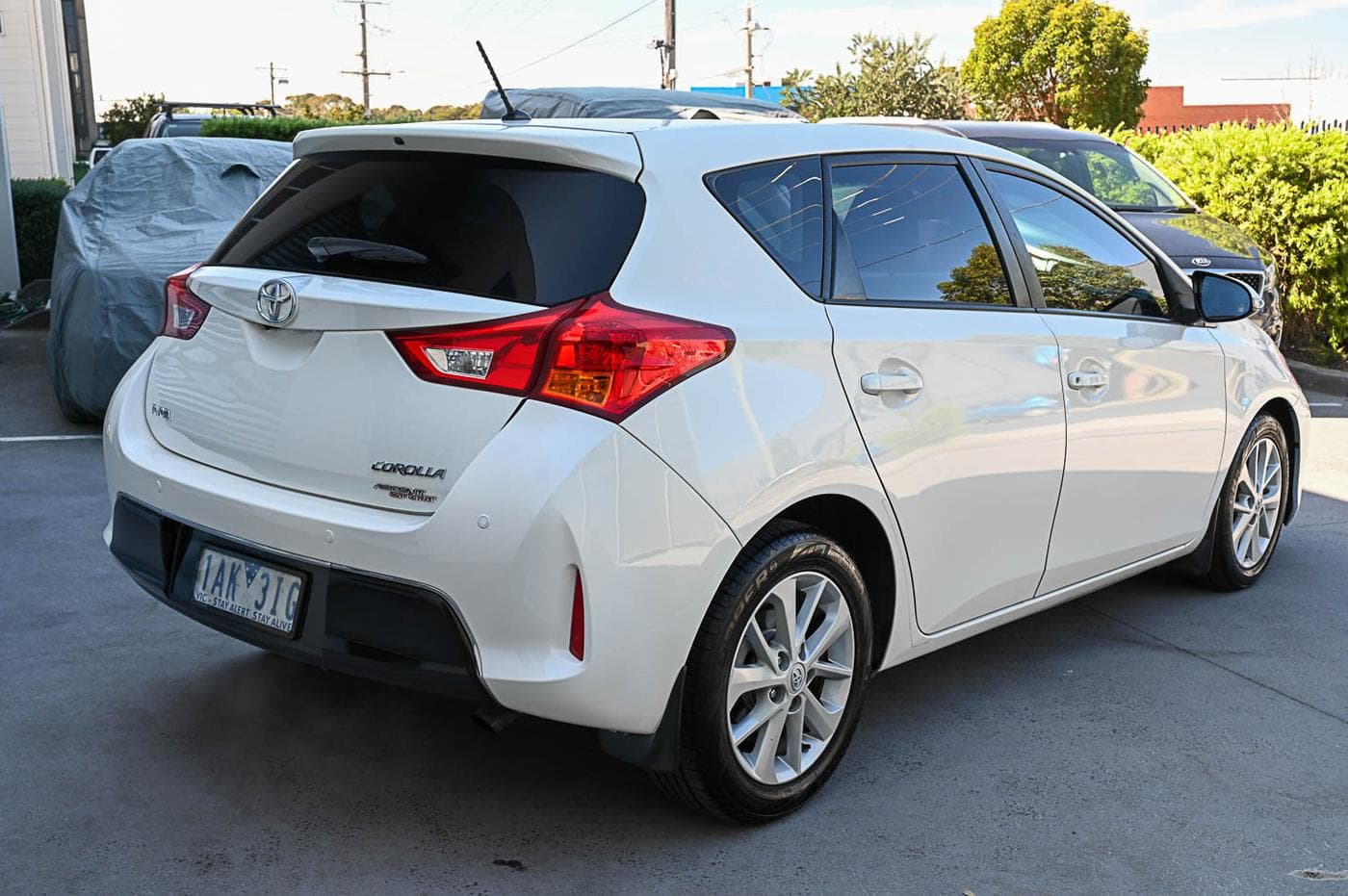2013 Toyota Corolla Ascent Sport — photograph 11 of 22