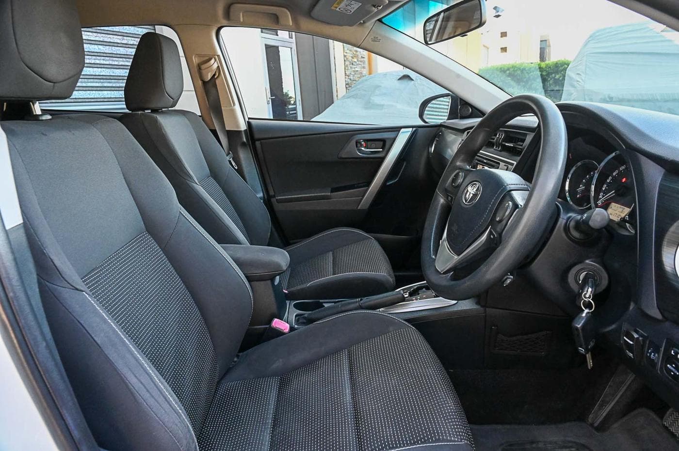 2013 Toyota Corolla Ascent Sport — photograph 16 of 22