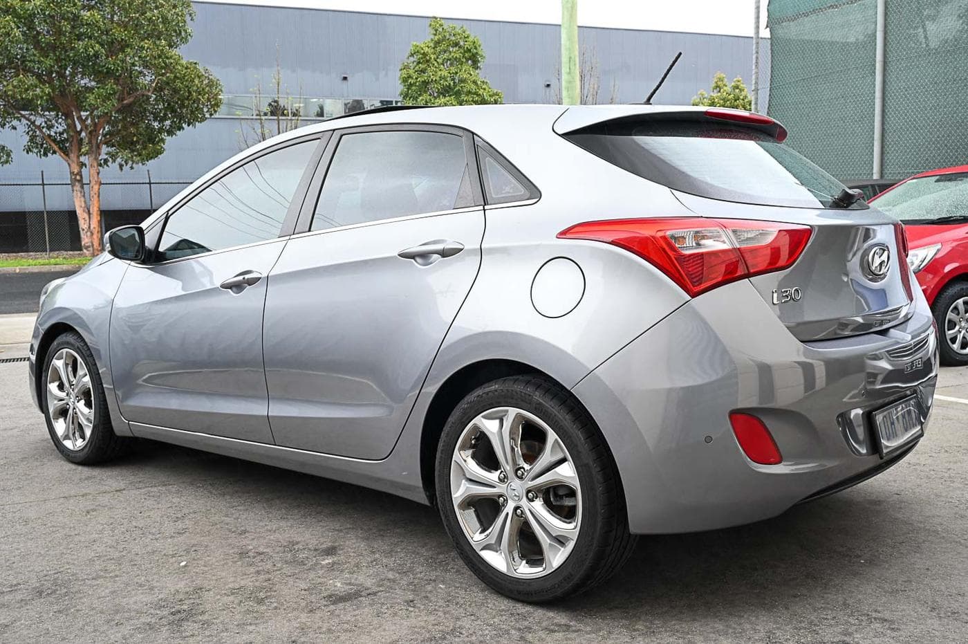 2014 Hyundai i30 Premium — photograph 8 of 26