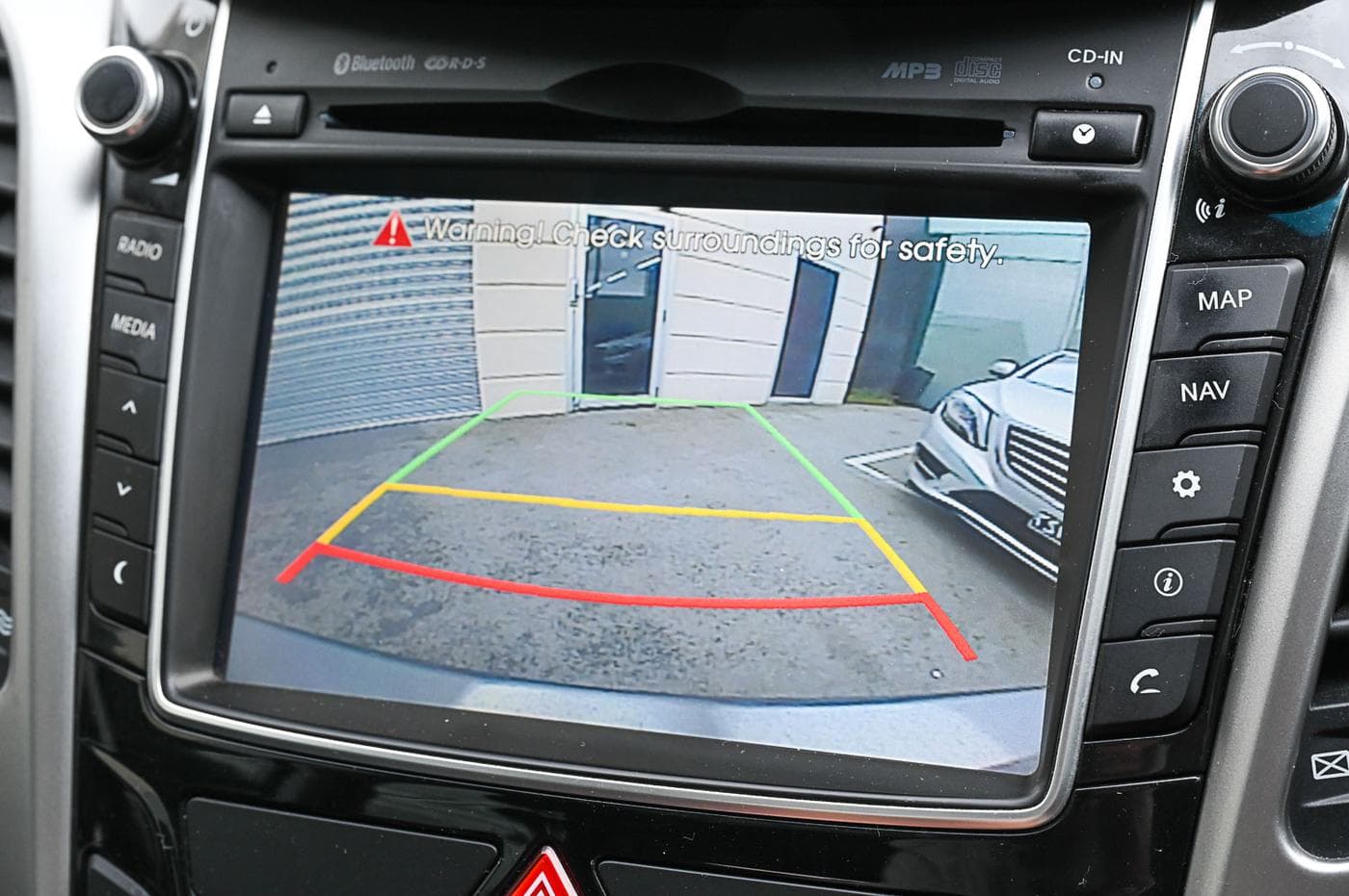 2014 Hyundai i30 Premium — photograph 25 of 26