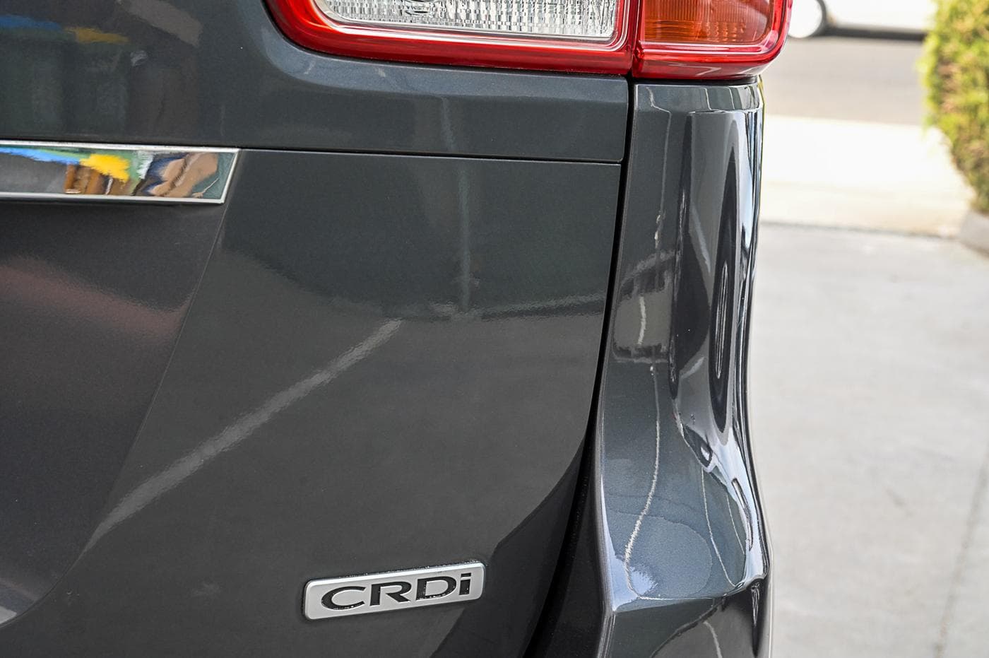 2016 Kia Carnival Platinum CRDi — photograph 10 of 33