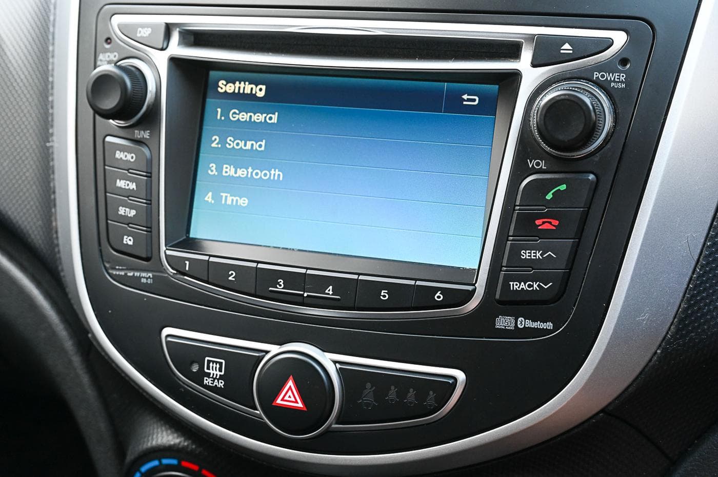 2014 Hyundai Accent Active — photograph 20 of 22