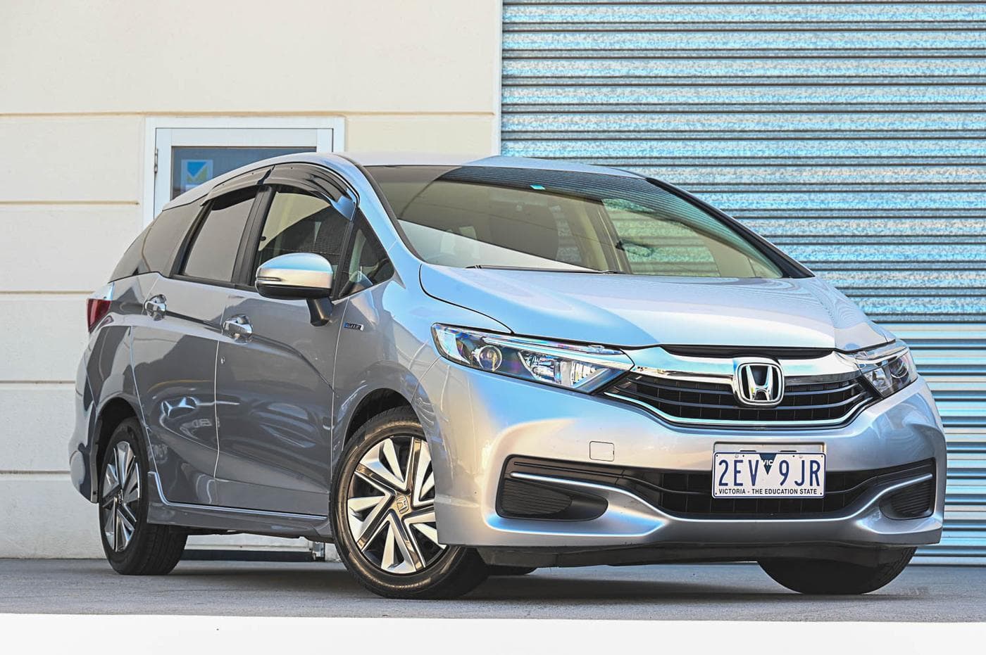 2018 Honda Shuttle in silver — front three-quarter view at the Ripper Cars showroom in Springvale
