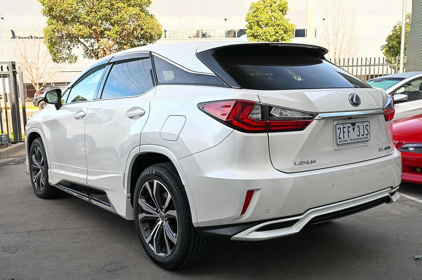 2017 Lexus RX450h — photograph 12 of 35