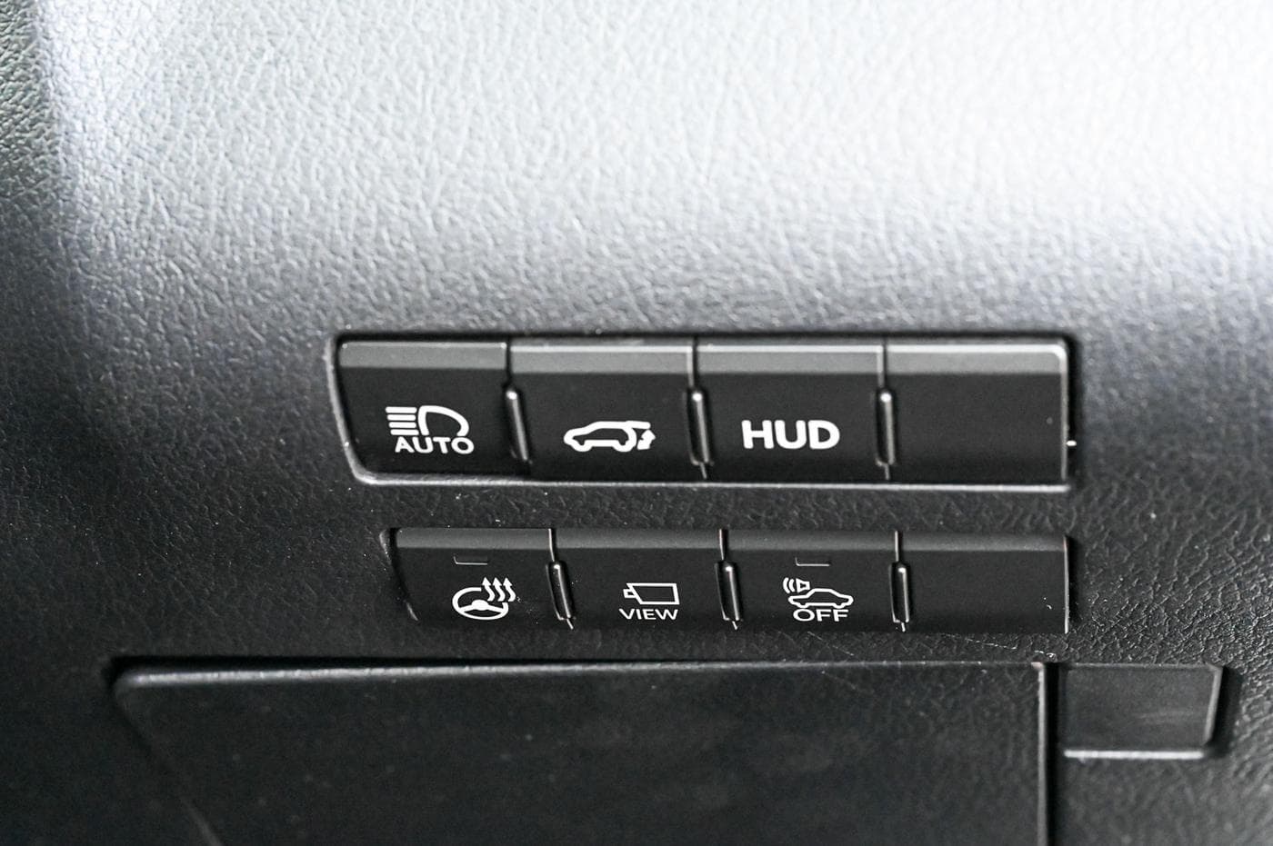2017 Lexus RX450h — photograph 28 of 35