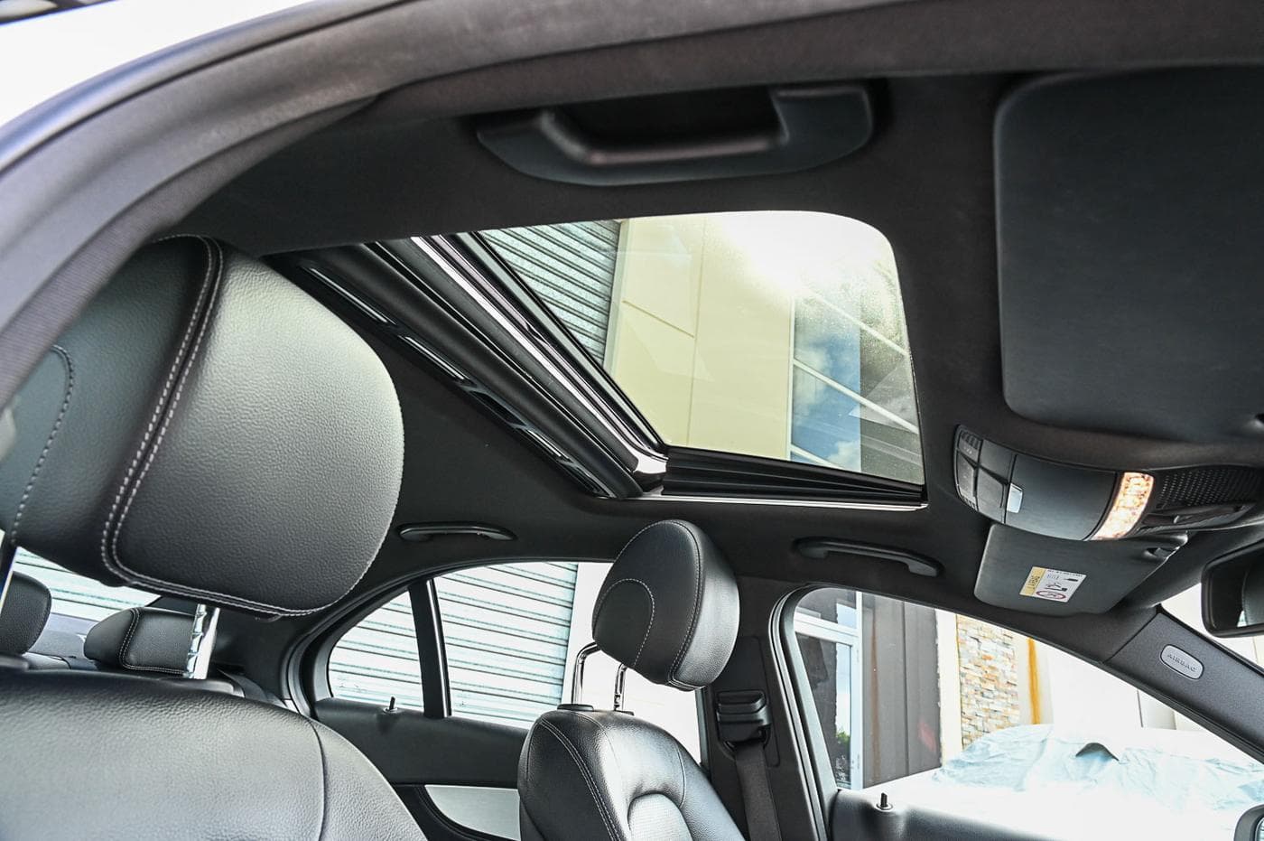 2014 Mercedes-Benz C-Class C200 — photograph 16 of 27
