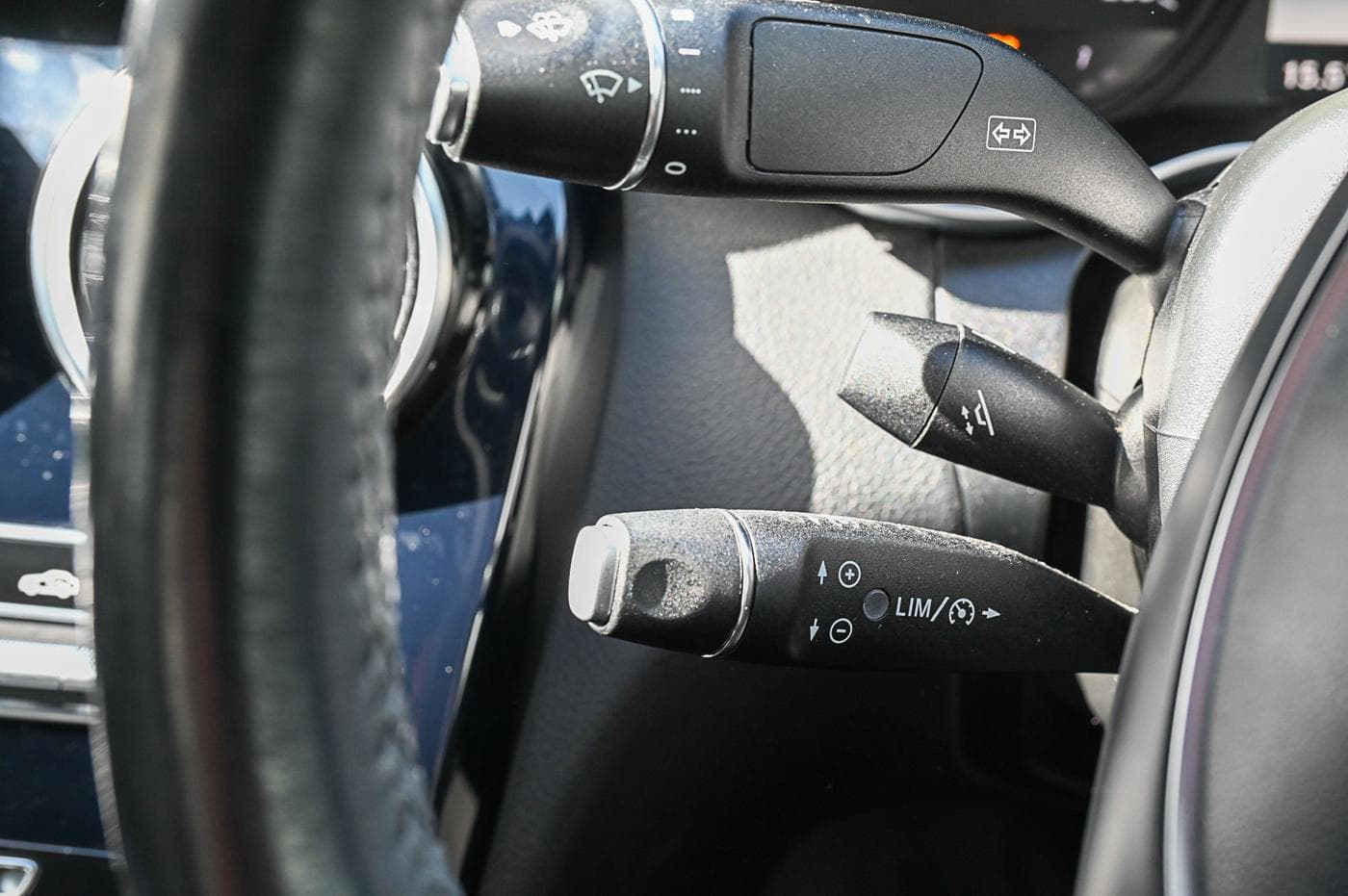 2014 Mercedes-Benz C-Class C200 — photograph 23 of 27
