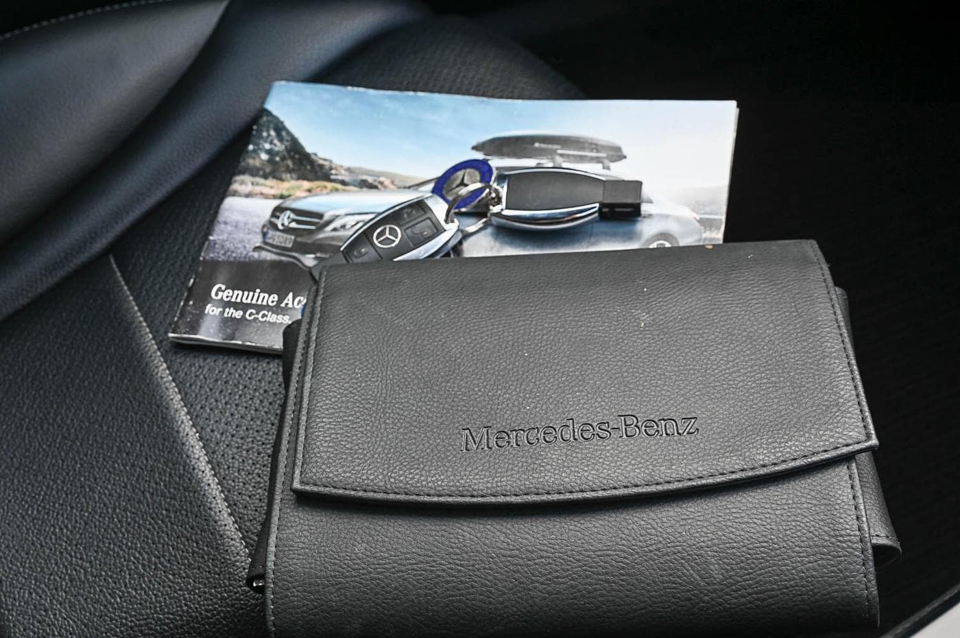 2014 Mercedes-Benz C-Class C200 — photograph 27 of 27