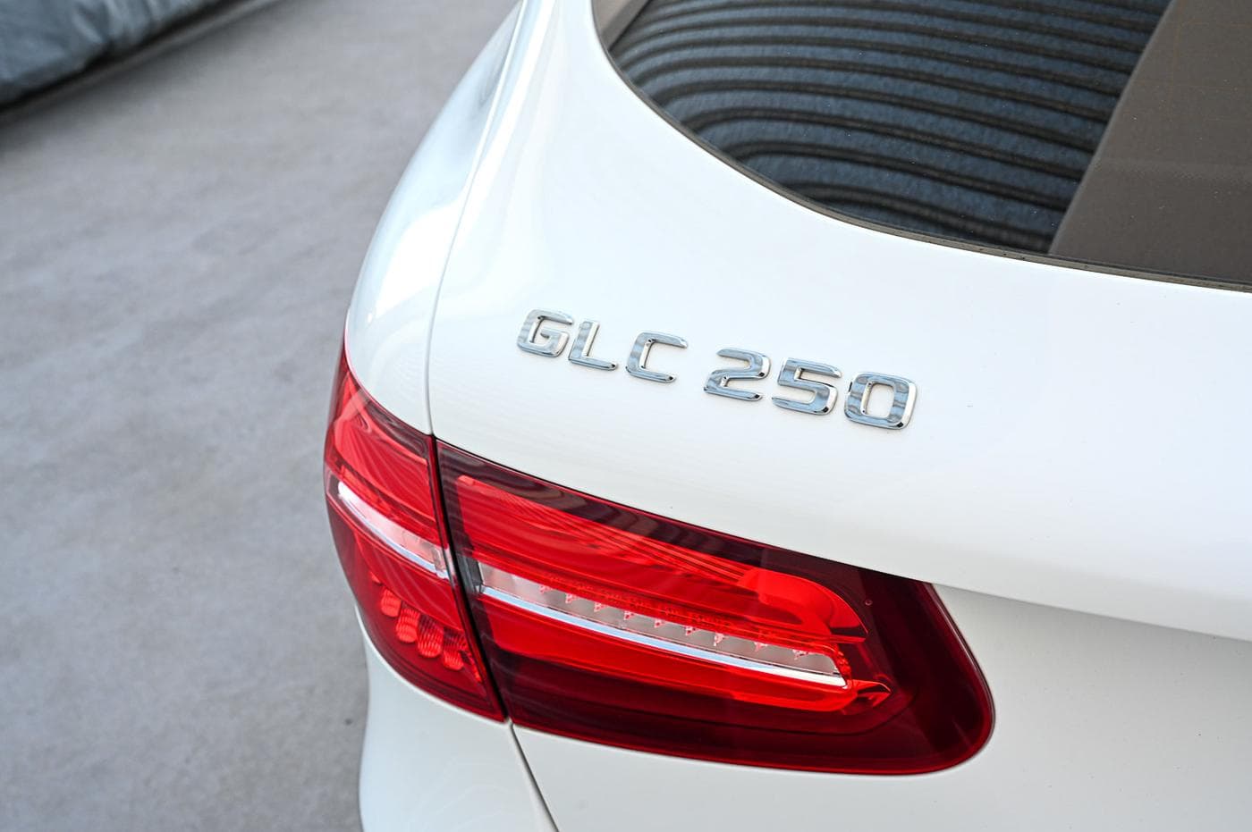 2017 Mercedes-Benz GLC-Class GLC250 4MATIC — photograph 9 of 32