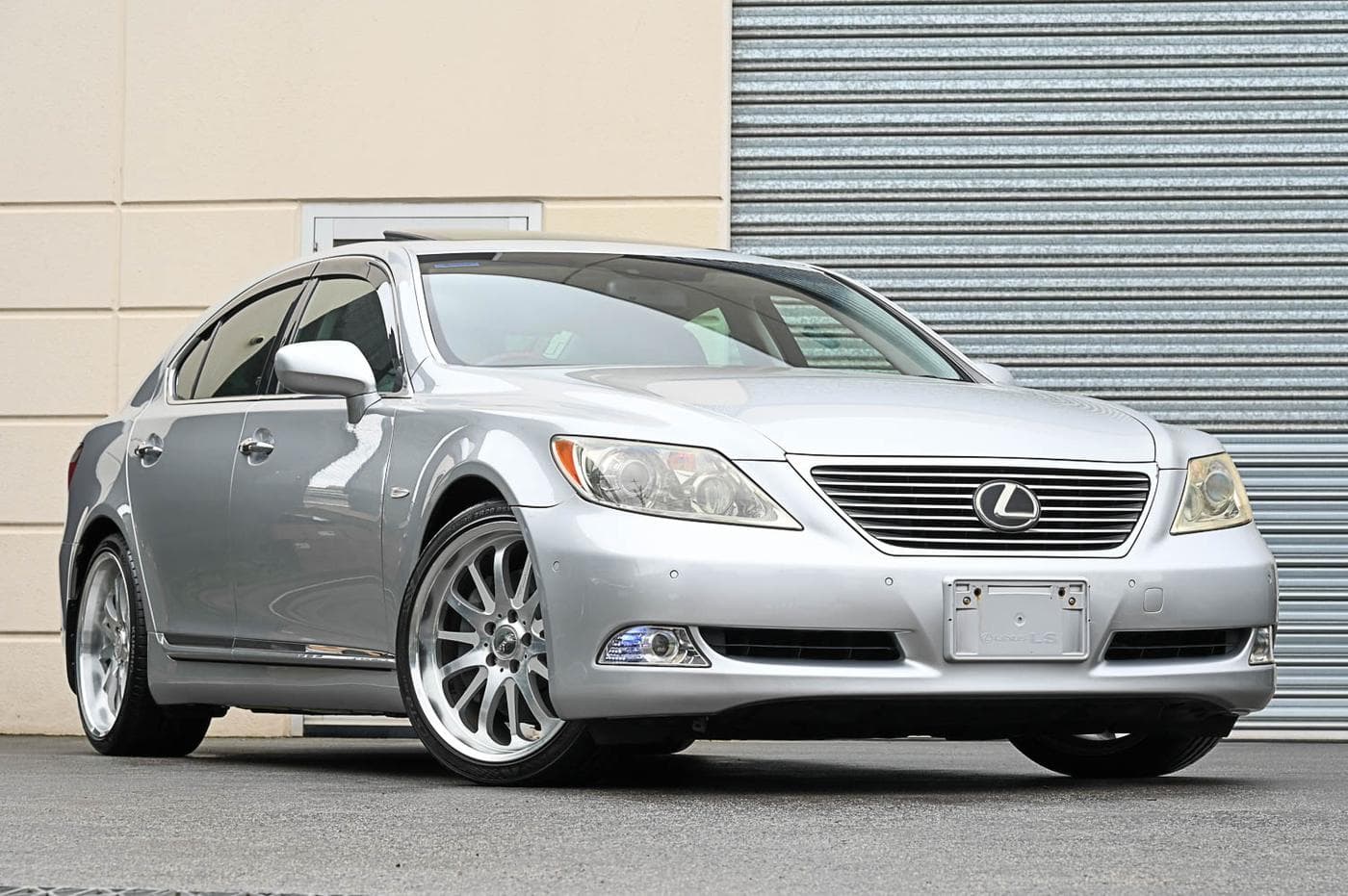 2008 Lexus LS 460 in silver — front three-quarter view at the Ripper Cars showroom in Springvale