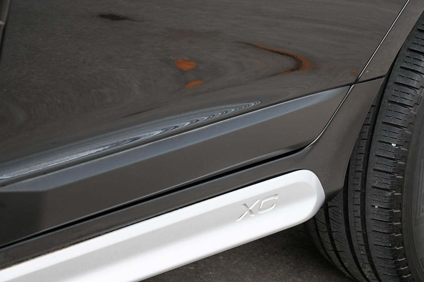 2012 Volvo XC60 D5 R-Design — photograph 7 of 31