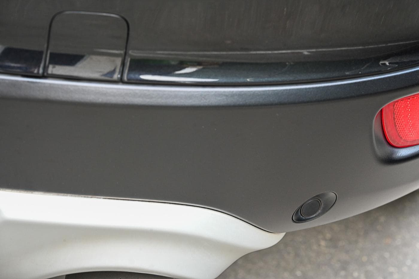 2012 Volvo XC60 D5 R-Design — photograph 12 of 31
